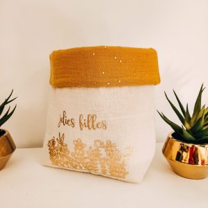 panier textile blanc et or pour avec motif et texte thermocollé