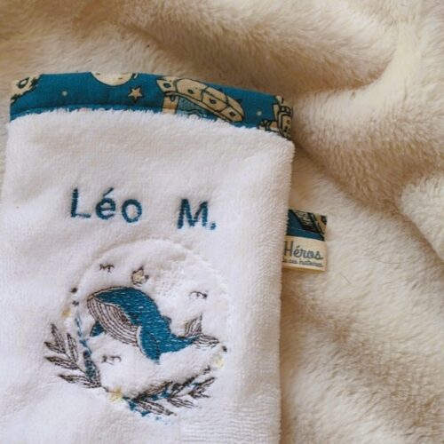 gant de toilette enfant brodé