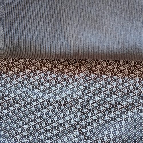 velours bleu et tissu motifs géométriques bleus